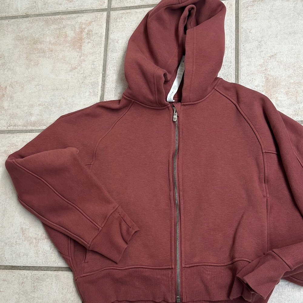 Lululemon Cropped Thick Fleece